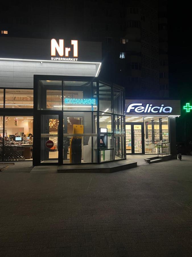Hi-Tech Aparts 키시나우 외부 사진